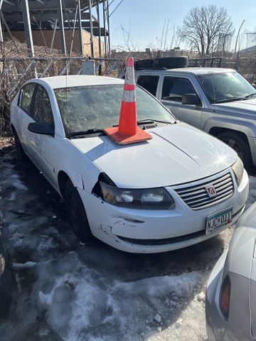 2007 SATURN Ion photo 2 of 4