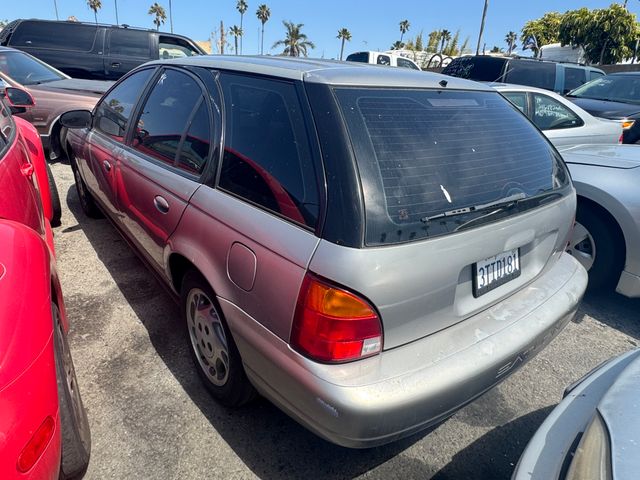 1997 Saturn SW2 photo 2 of 5