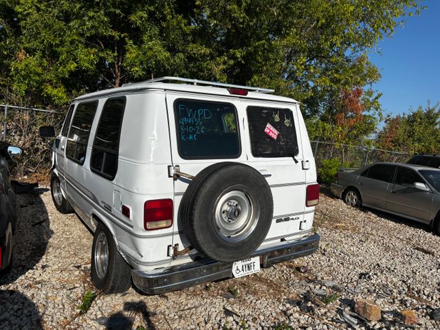 1995 GMC Rally photo 4 of 4