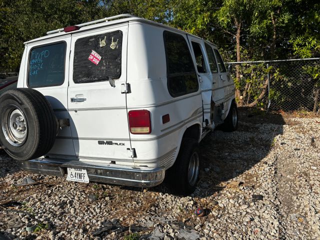 1995 GMC Rally photo 3 of 4