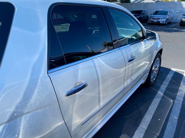 2014 GMC Acadia photo 12 of 23