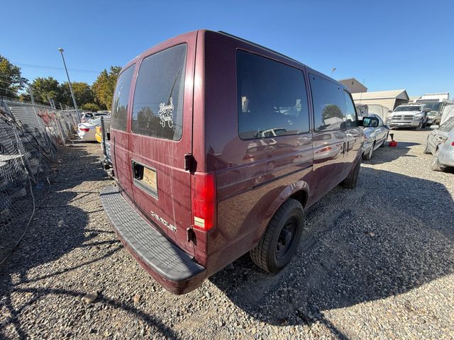 2004 CHEVROLET Astro Van photo 4 of 14