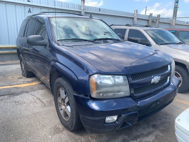 2008 CHEVROLET Trailblazer photo 2 of 4
