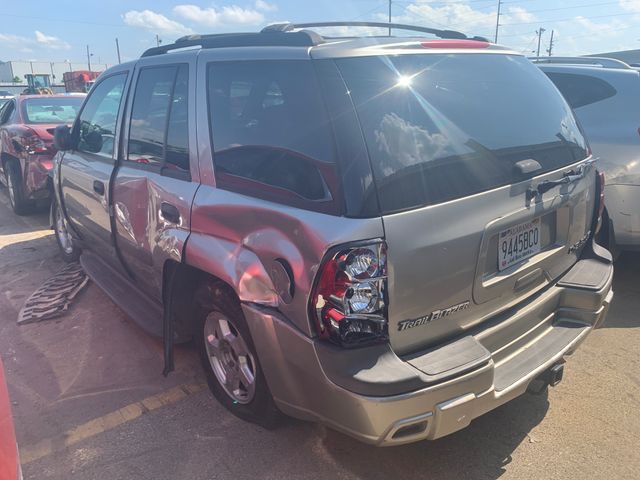 2003 CHEVROLET Trailblazer photo 2 of 4