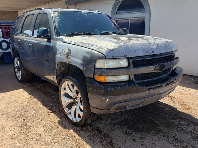 2005 Chevrolet Tahoe photo 3 of 6