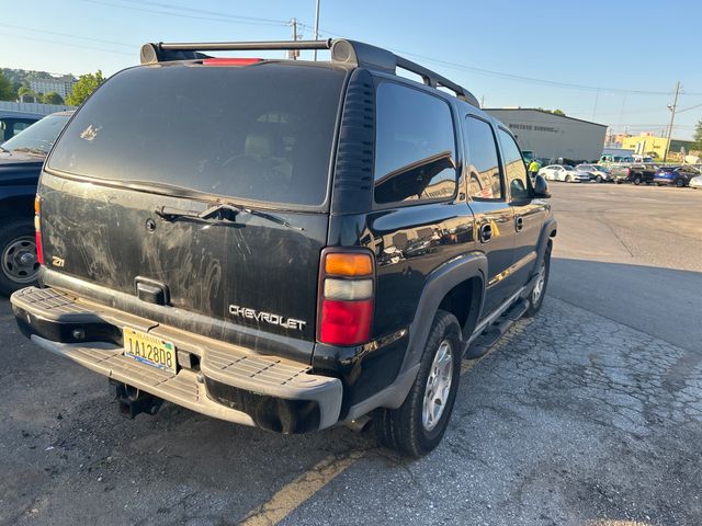 2004 CHEVROLET Tahoe photo 3 of 10