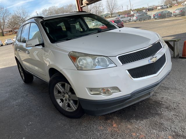 2012 CHEVROLET Traverse photo 3 of 13