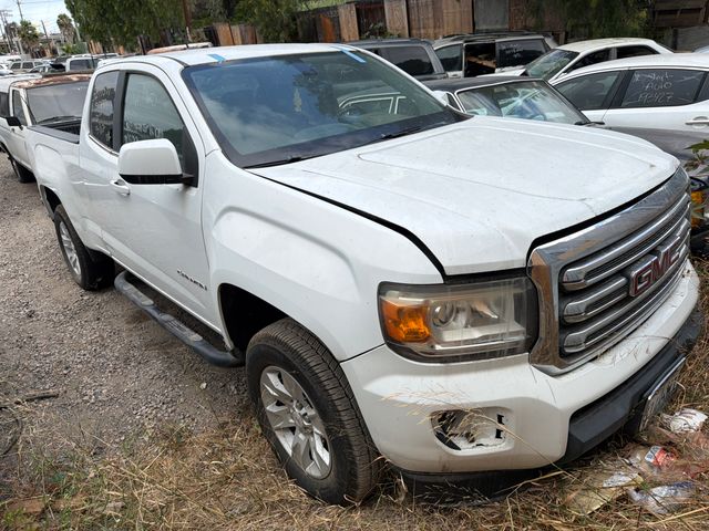 2015 GMC Canyon photo 4 of 5