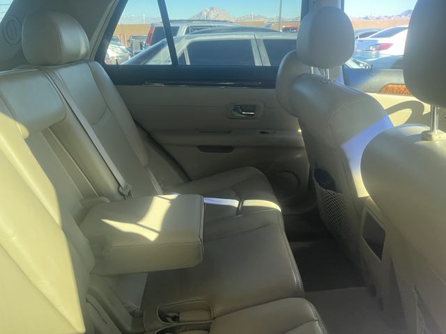 2008 Cadillac SRX photo 4 of 6