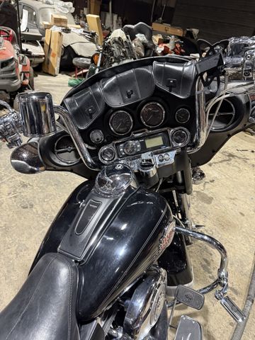 2007 HARLEY-DAVIDSON Electra Glide Ultra Classic photo 9 of 16