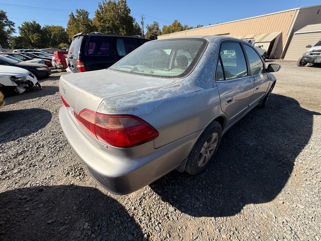 2000 HONDA Accord photo 4 of 12