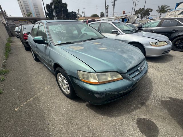 2002 Honda Accord photo 3 of 4
