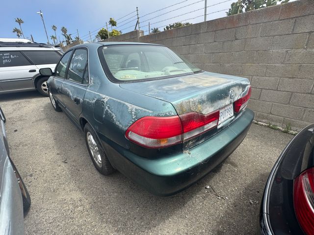 2002 Honda Accord photo 2 of 4