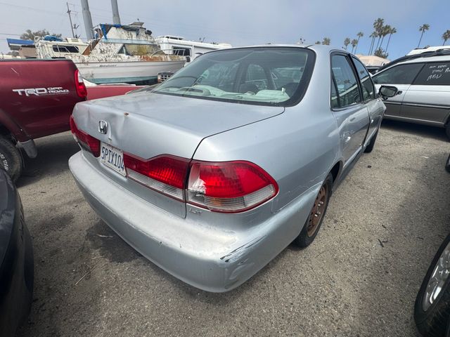 2002 Honda Accord photo 3 of 5