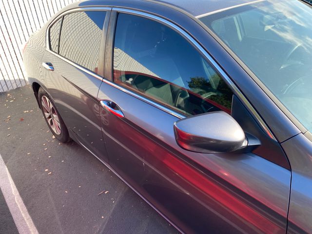 2015 HONDA Accord photo 13 of 19