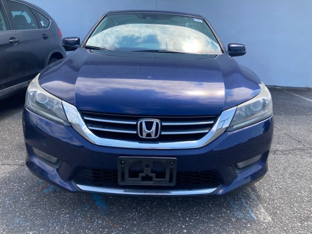 2015 HONDA Accord photo 8 of 15