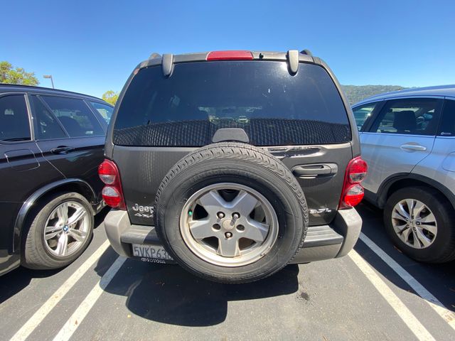 2006 JEEP Liberty photo 9 of 19