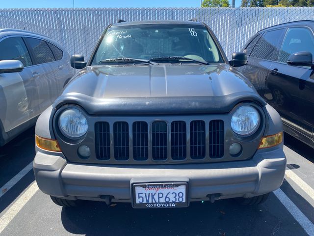 2006 JEEP Liberty photo 2 of 19