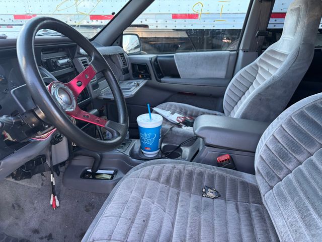 1995 Jeep Grand Cherokee photo 3 of 6