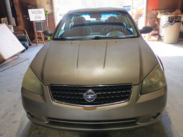 2006 NISSAN Altima photo 6 of 15