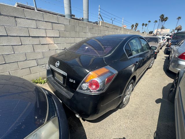 2007 Nissan Altima photo 3 of 5