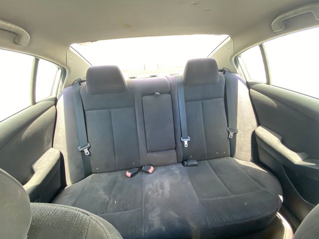 2011 NISSAN Altima photo 21 of 22