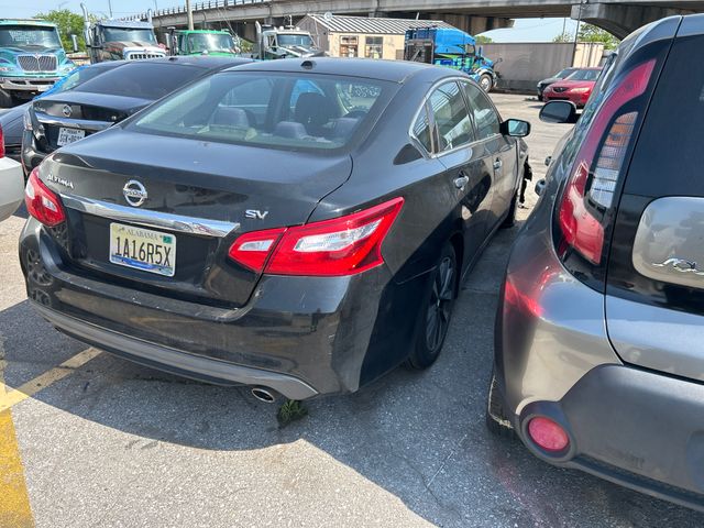 2017 NISSAN Altima photo 4 of 4