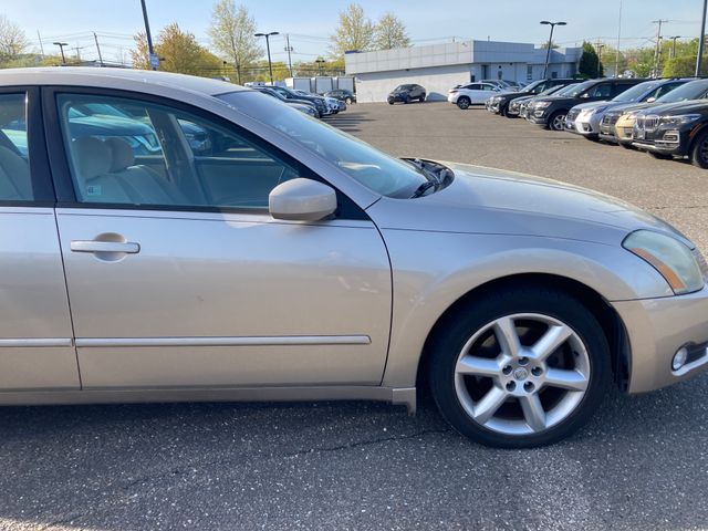 2005 NISSAN Maxima photo 12 of 19