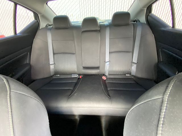 2020 NISSAN Altima photo 18 of 20