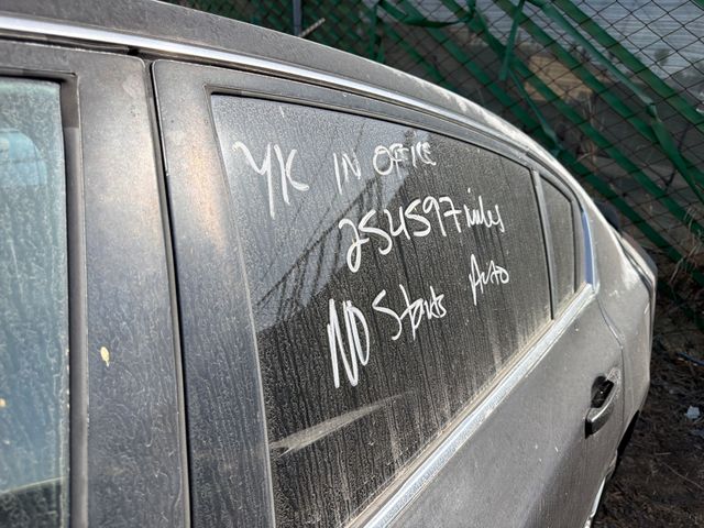 2011 Nissan Altima photo 5 of 5