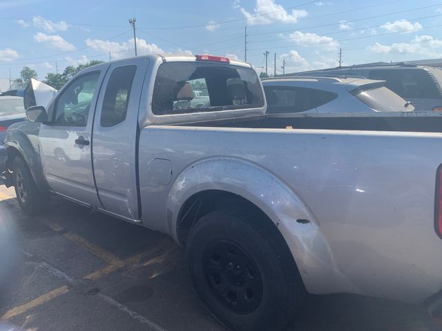 2010 NISSAN Frontier photo 3 of 5