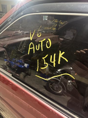 1993 NISSAN Pickup photo 12 of 13