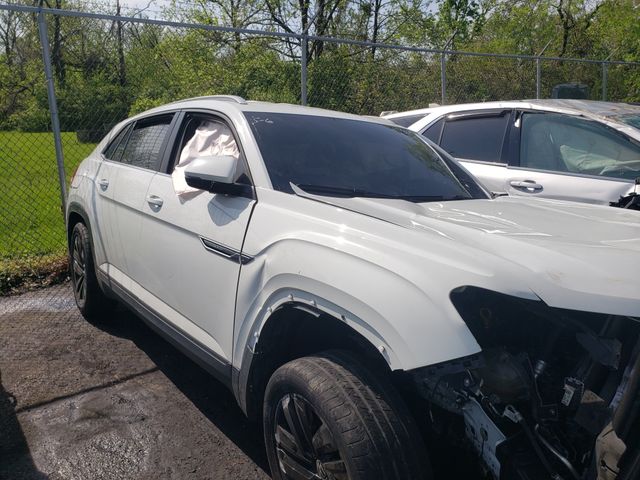2021 VOLKSWAGEN Atlas Cross Sport photo 3 of 8