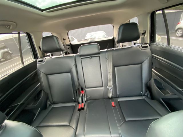 2019 VOLKSWAGEN Atlas photo 19 of 23