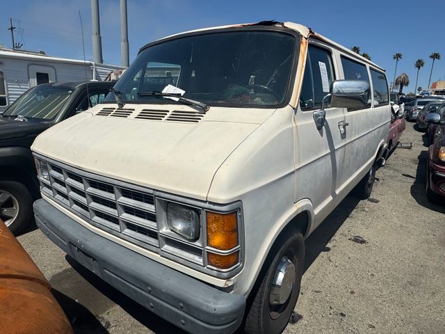 1991 Dodge Ram Wagon photo 1 of 5