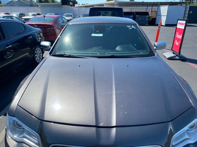 2016 CHRYSLER 300 photo 3 of 21