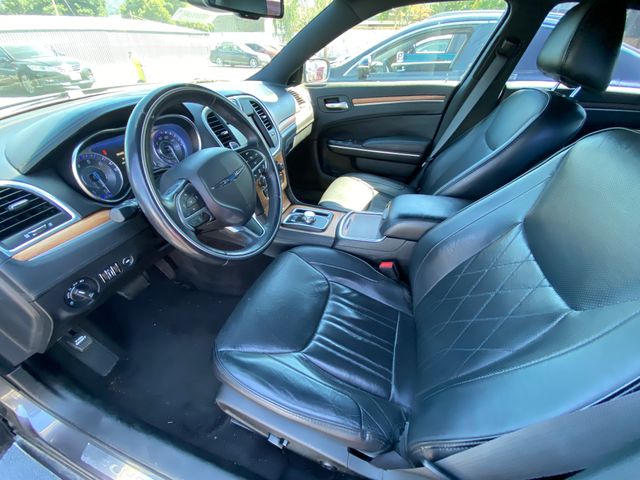 2016 CHRYSLER 300 photo 16 of 21