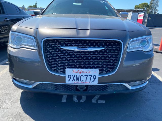 2016 CHRYSLER 300 photo 2 of 21