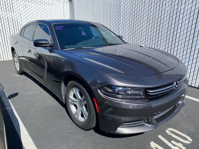 2017 DODGE Charger photo 4 of 20