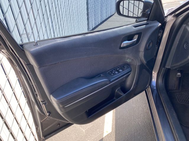 2017 DODGE Charger photo 16 of 20