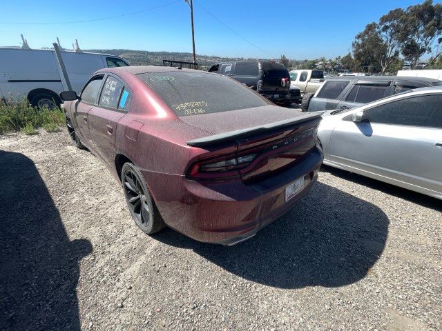 2017 Dodge Charger photo 2 of 5