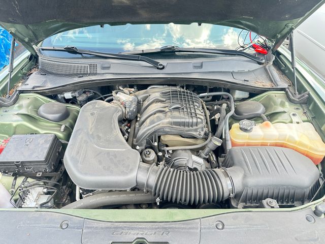 2019 DODGE Charger photo 2 of 10
