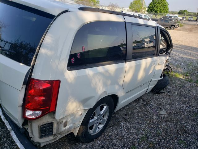 2012 DODGE Grand Caravan photo 5 of 7