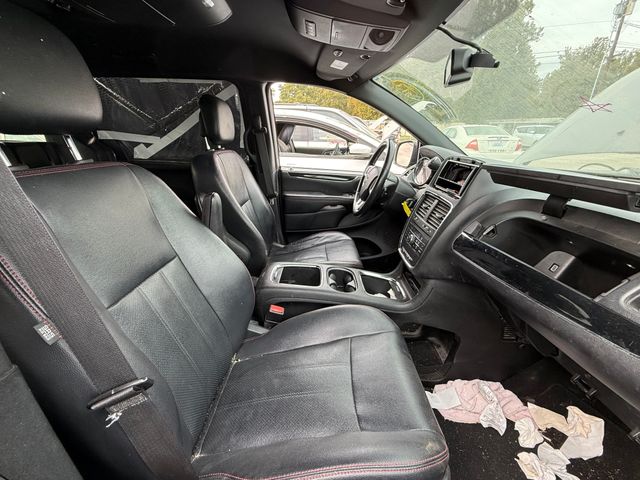 2018 DODGE Grand Caravan photo 11 of 12
