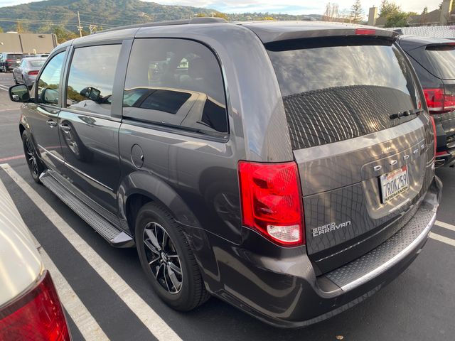 2016 DODGE Grand Caravan photo 8 of 20