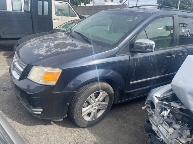 2008 Dodge Grand Caravan photo 1 of 4