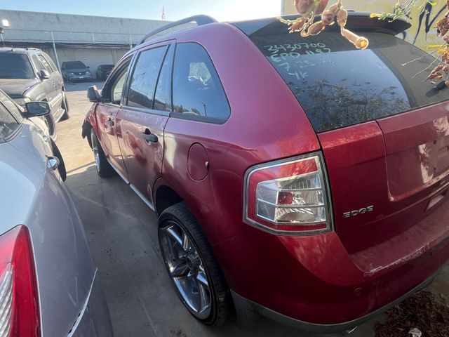 2010 Ford Edge photo 2 of 5