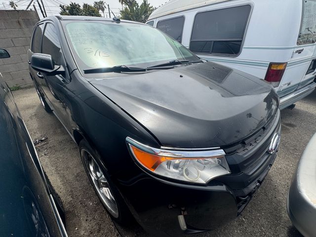 2013 Ford Edge photo 4 of 5