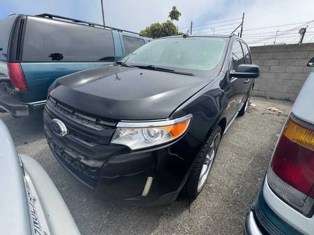 2013 Ford Edge photo 1 of 5