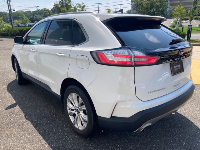 2022 FORD Edge photo 2 of 11